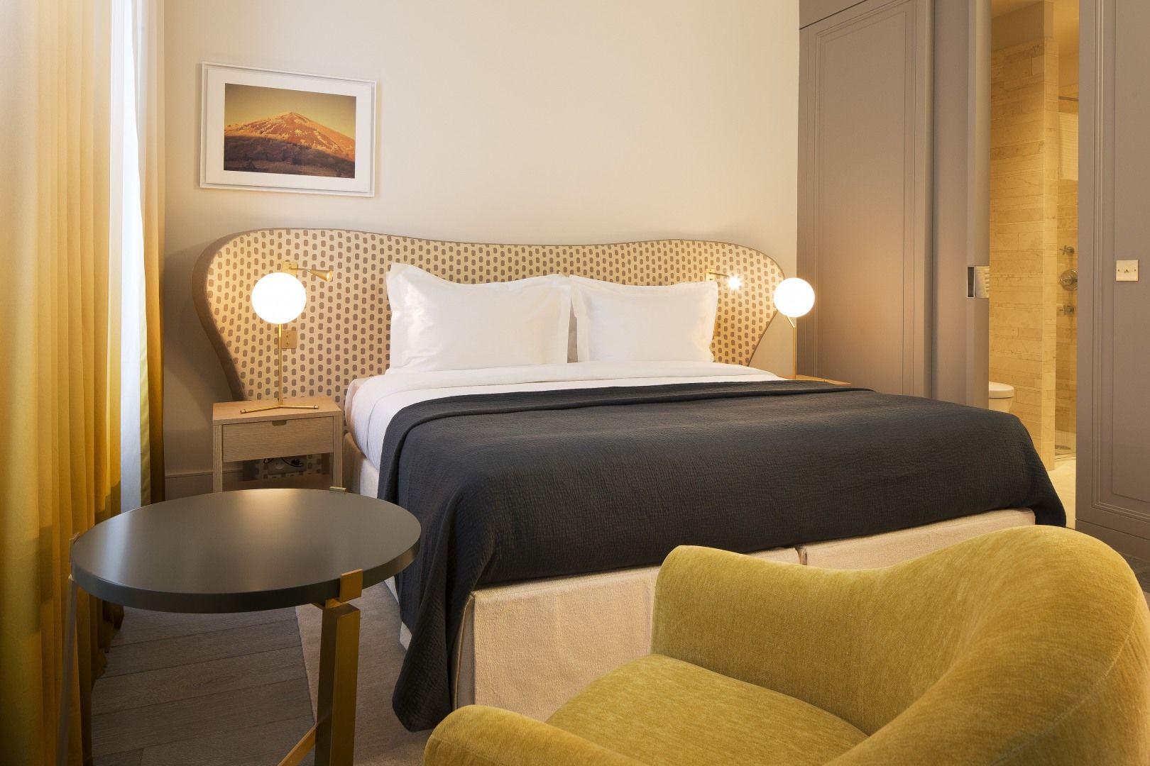 Hotel Le Marianne Paris Exterior photo